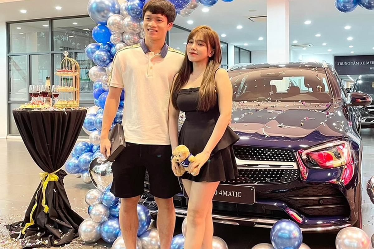 Tien ve Hoang Duc dat ban gai di mua Mercedes-Benz GLC hon 2,5 ty-Hinh-2
