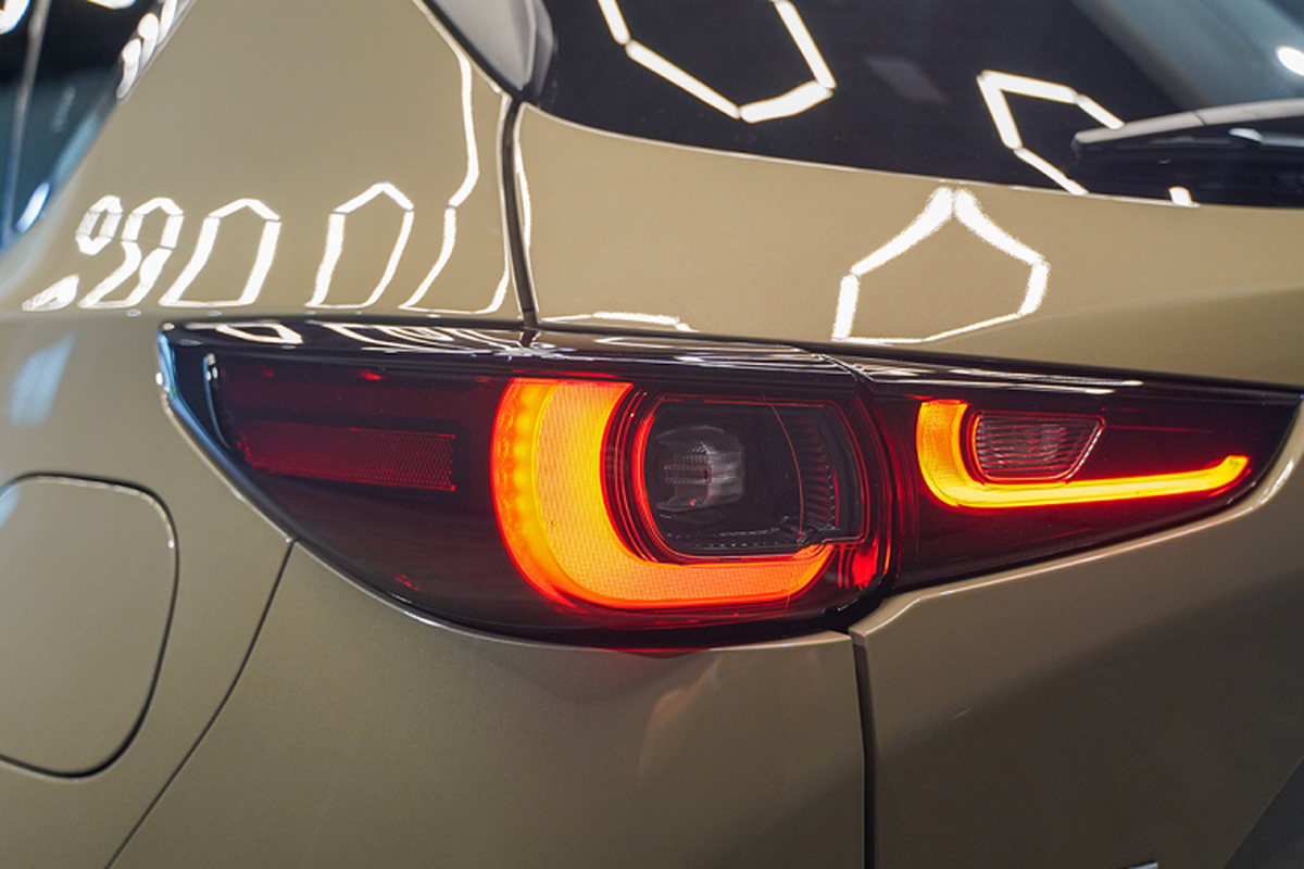 Mazda CX-5 2023 bản nâng cấp sẽ về Việt Nam vào cuối năm nay? - Hình 7 Mazda CX-5 2023 ban nang cap se ve Viet Nam vao cuoi nam nay?-Hinh-7