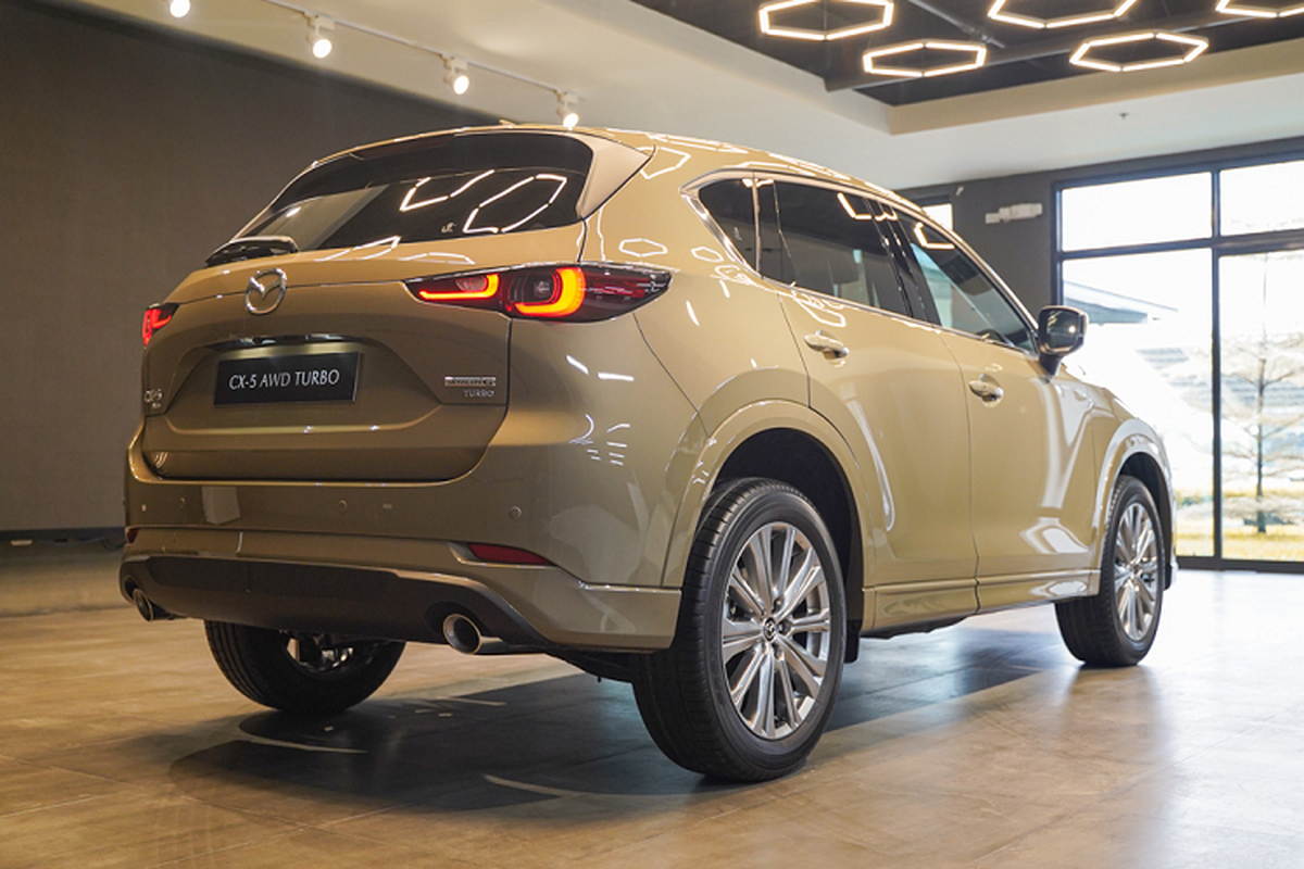 Mazda CX-5 2023 bản nâng cấp sẽ về Việt Nam vào cuối năm nay? - Hình 8 Mazda CX-5 2023 ban nang cap se ve Viet Nam vao cuoi nam nay?-Hinh-8