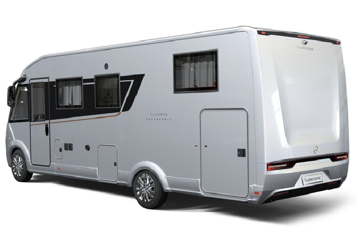 Mercedes-Benz Sprinter độ Adria - "nhà di động" từ hơn 3,3 tỷ đồng - Hình 3 Mercedes-Benz Sprinter do Adria -