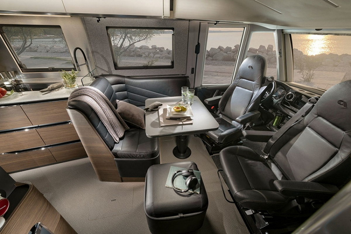 Mercedes-Benz Sprinter độ Adria - "nhà di động" từ hơn 3,3 tỷ đồng - Hình 6 Mercedes-Benz Sprinter do Adria -