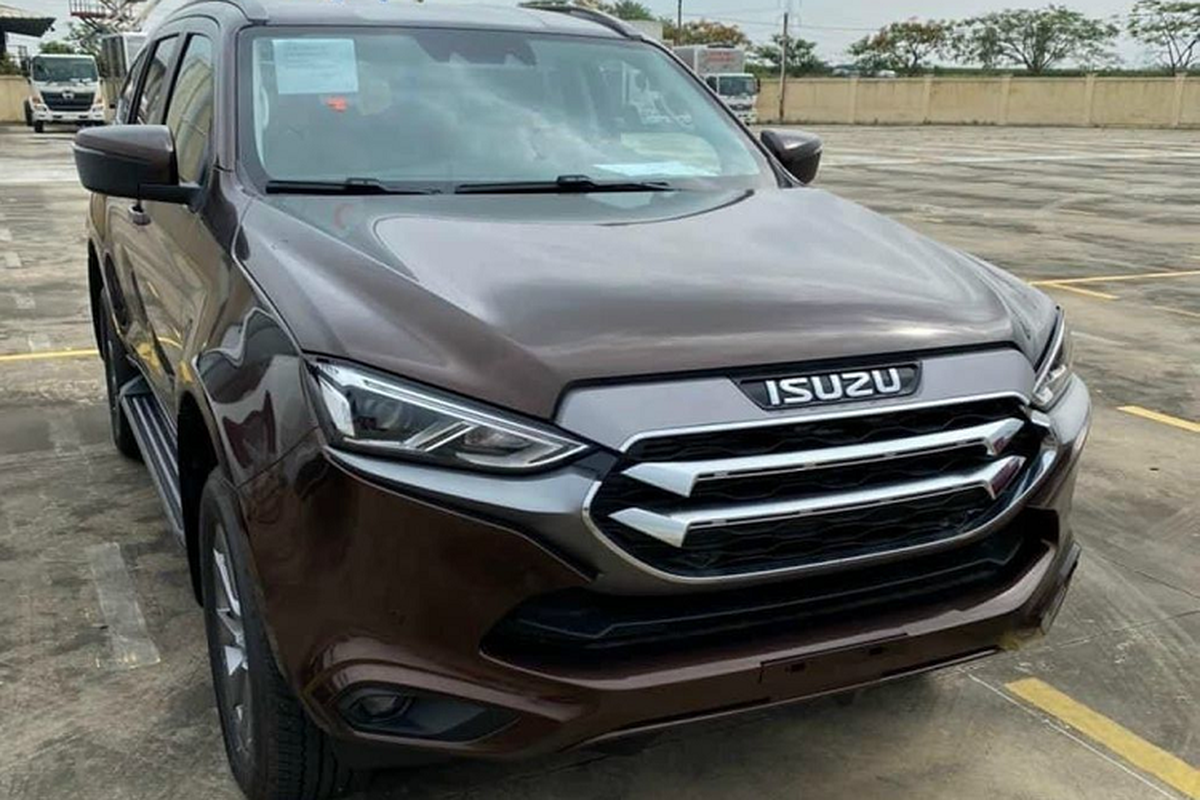 Isuzu mu-X 2022 từ 870 triệu tại Việt Nam có thoát kiếp... "ế chổng vó" - Hình 2 Isuzu mu-X 2022 tu 870 trieu tai Viet Nam co thoat kiep...