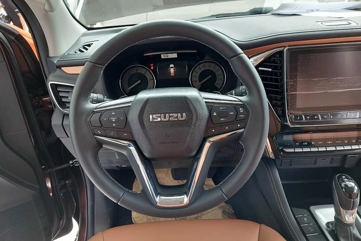 Isuzu mu-X 2022 từ 870 triệu tại Việt Nam có thoát kiếp... "ế chổng vó" - Hình 7 Isuzu mu-X 2022 tu 870 trieu tai Viet Nam co thoat kiep...