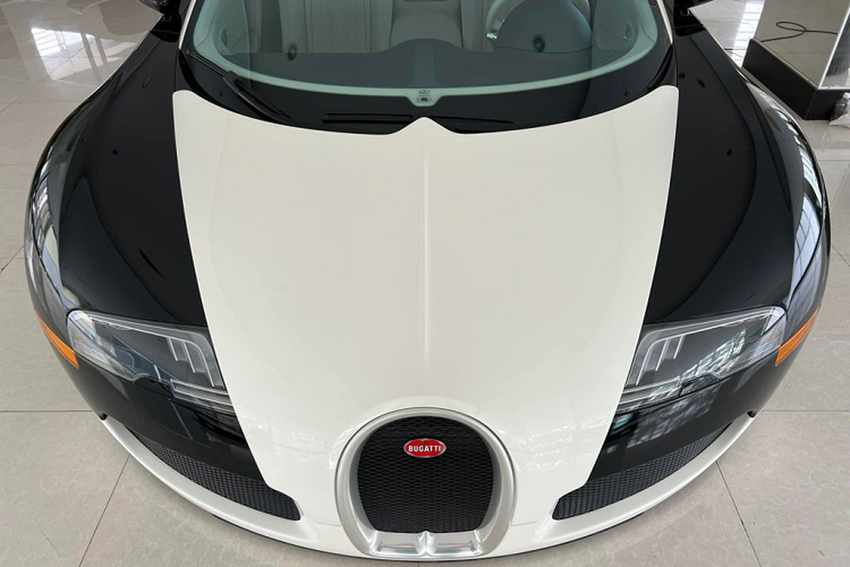 Bugatti Veyron gần 50 tỷ, “độc nhất Việt Nam” thay áo mới - Hình 3 Bugatti Veyron gan 50 ty, “doc nhat Viet Nam” thay ao moi-Hinh-3