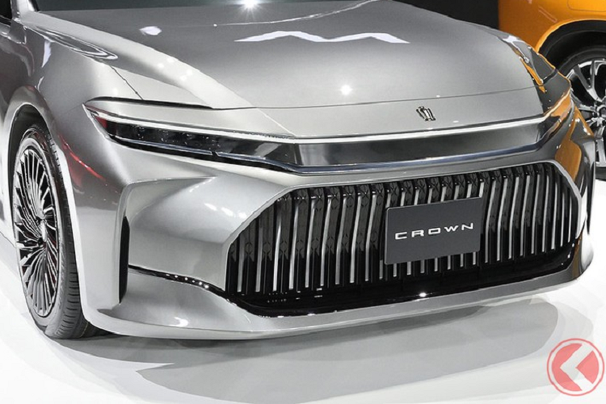 Toyota Crown Sedan 2024 “xe bộ trưởng” hoàn toàn mới có gì?