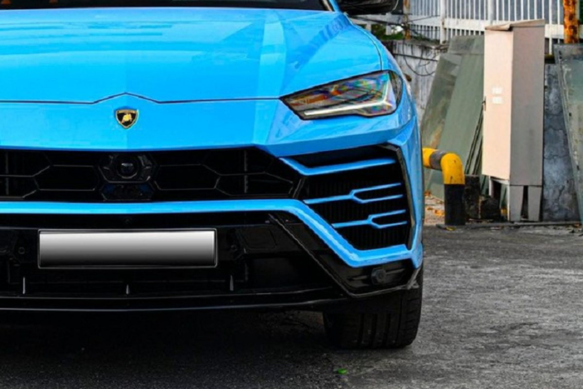 Siêu SUV Lamborghini Urus hơn 20 tỷ bí ẩn nhất Cần Thơ lộ diện - Hình 5 Sieu SUV Lamborghini Urus hon 20 ty bi an nhat Can Tho lo dien-Hinh-5