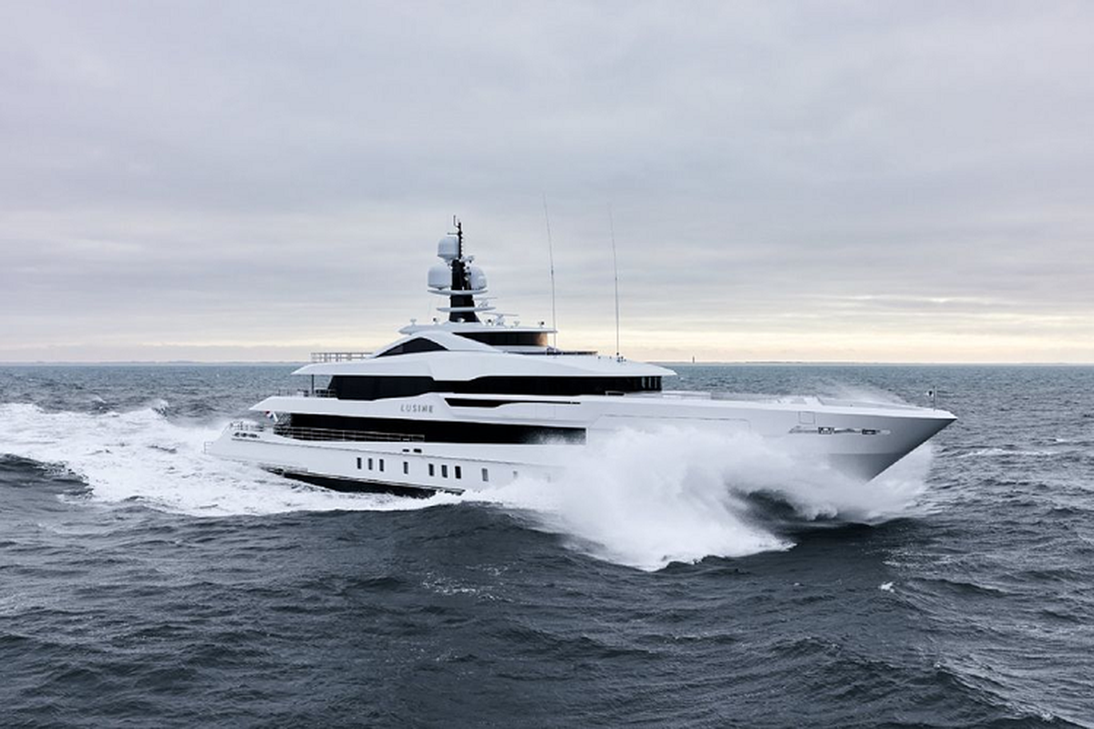 Lusine - siêu du thuyền 70 triệu USD của CEO tập đoàn Emirates - Hình 3 Lusine - sieu du thuyen 70 trieu USD cua CEO tap doan Emirates-Hinh-3