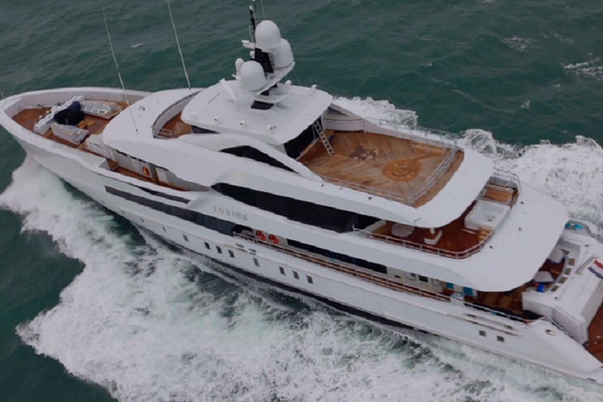 Lusine - siêu du thuyền 70 triệu USD của CEO tập đoàn Emirates - Hình 4 Lusine - sieu du thuyen 70 trieu USD cua CEO tap doan Emirates-Hinh-4