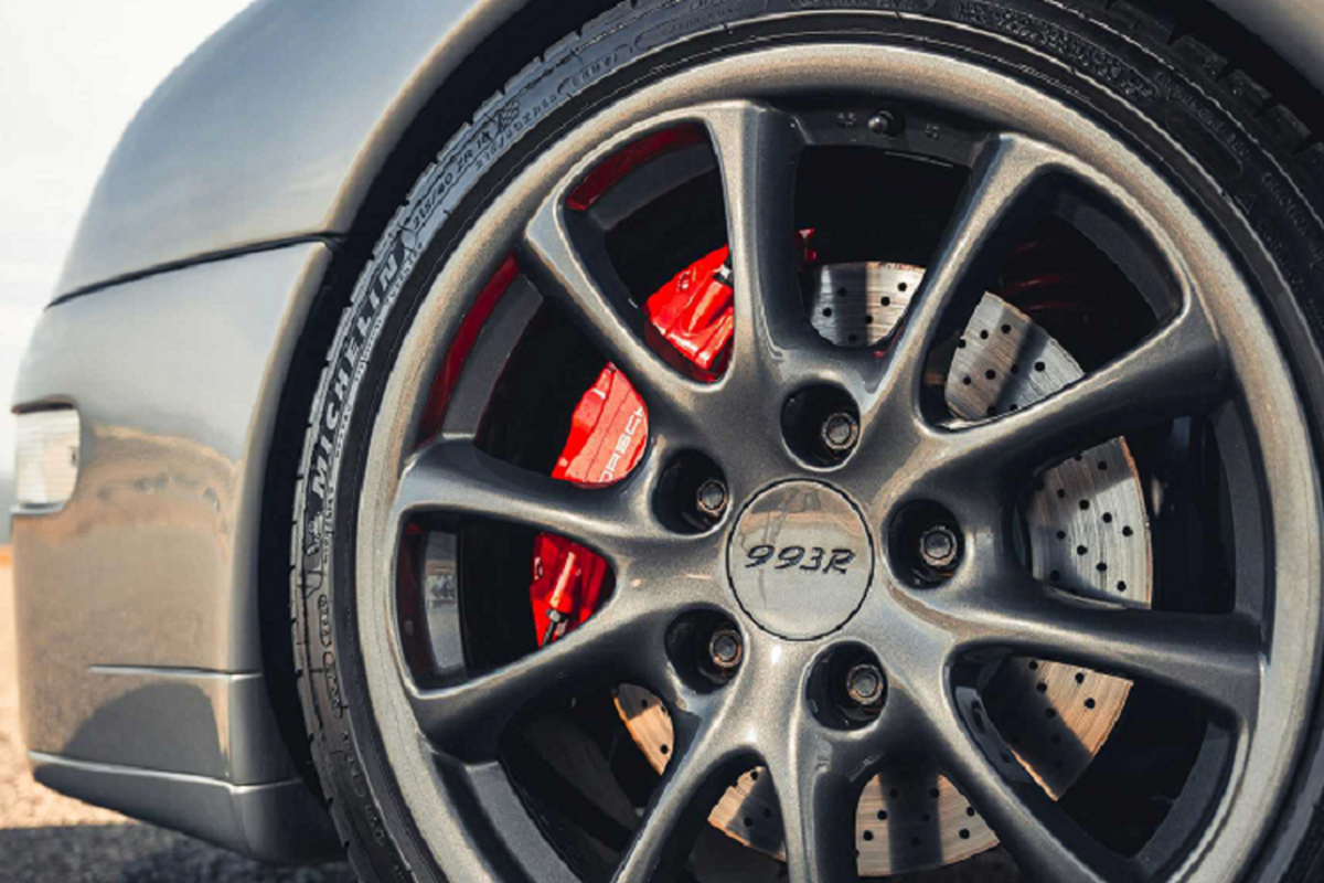 Paul Stephens Autoart ra mắt bản độ Porsche 911 993R "kịch độc" - Hình 4 Paul Stephens Autoart ra mat ban do Porsche 911 993R