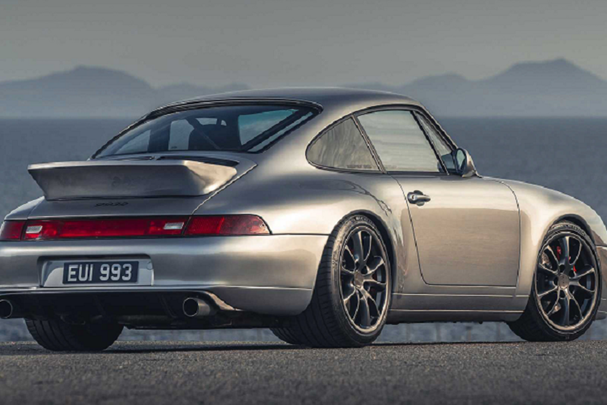 Paul Stephens Autoart ra mắt bản độ Porsche 911 993R "kịch độc" - Hình 8 Paul Stephens Autoart ra mat ban do Porsche 911 993R