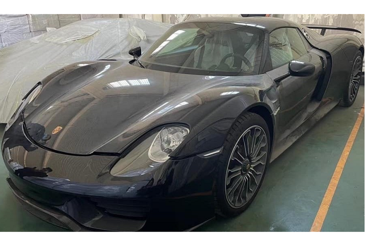 Porsche 918 Spyder nhập lậu đấu giá từ 33 tỷ đồng tại Trung Quốc - Hình 3 Porsche 918 Spyder nhap lau dau gia tu 33 ty dong tai Trung Quoc-Hinh-3