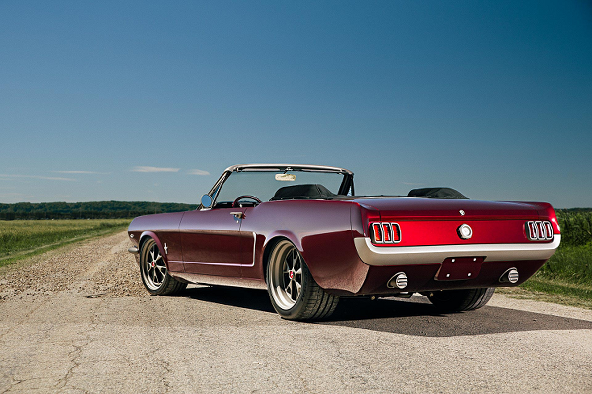 "Ông cụ" Ford Mustang 1964 hoàn mỹ sau 4,200 giờ trùng tu nhan sắc - Hình 5