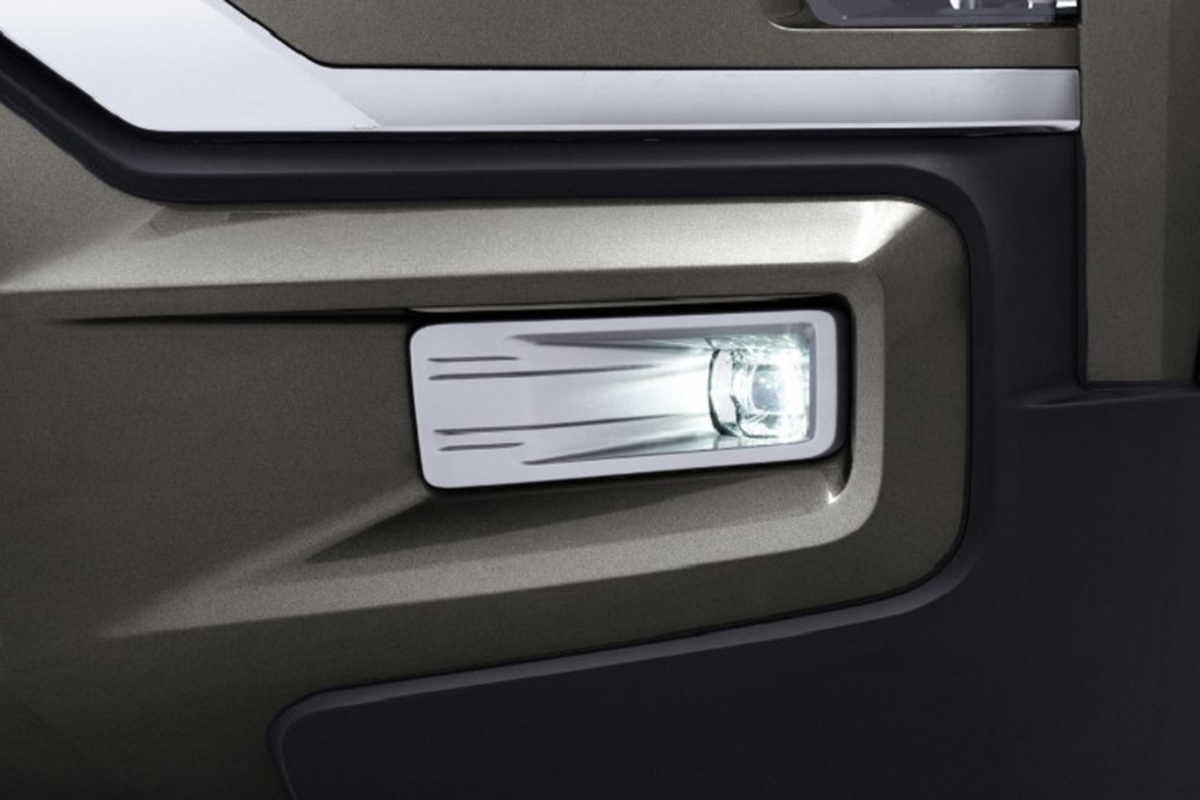 "Soi" Mitsubishi Xpander Cross 2023 từ 486 triệu đồng tại Indonesia - Hình 4
