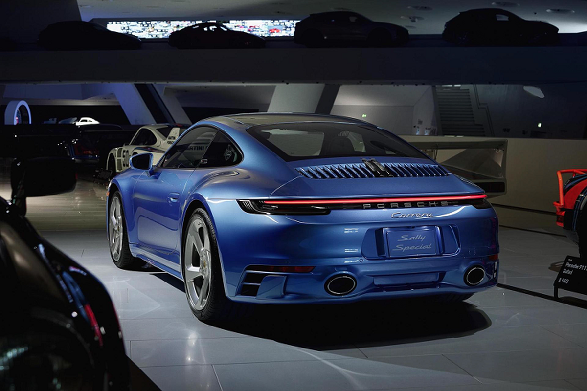 Sally trong phim “Cars” chính là Porsche 911 992 độc nhất vô nhị - Hình 3 Sally trong phim “Cars” chinh la Porsche 911 992 doc nhat vo nhi-Hinh-3