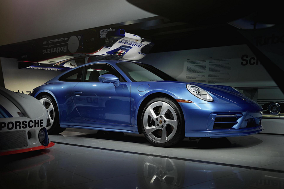 Sally trong phim “Cars” chính là Porsche 911 992 độc nhất vô nhị - Hình 4 Sally trong phim “Cars” chinh la Porsche 911 992 doc nhat vo nhi-Hinh-4