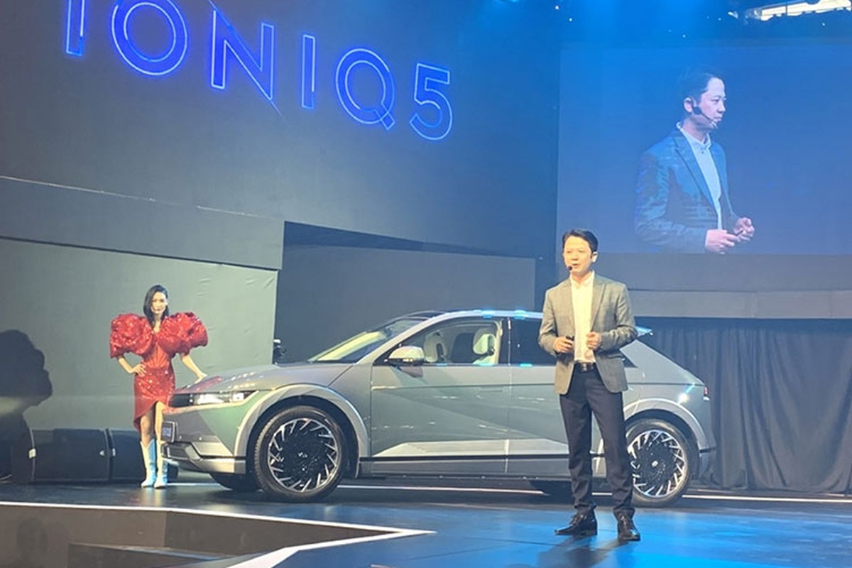 Hyundai IONIQ 5 chạy điện chào bán gần 2 tỷ đồng tại Việt Nam - Hình 9 Hyundai IONIQ 5 chay dien chao ban gan 2 ty dong tai Viet Nam-Hinh-9