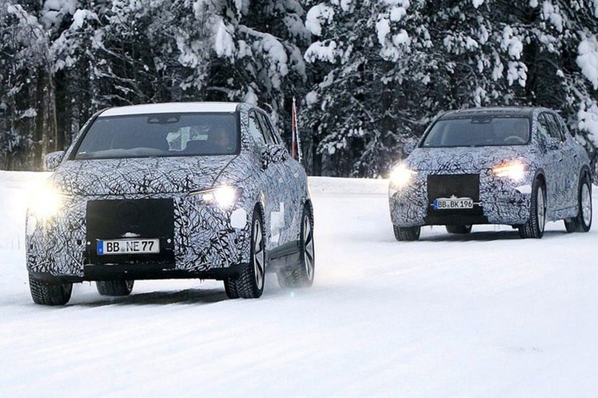 Mercedes-Benz EQE SUV lộ nội thất "màn hình siêu to khổng lồ“ - Hình 4 Mercedes-Benz EQE SUV lo noi that
