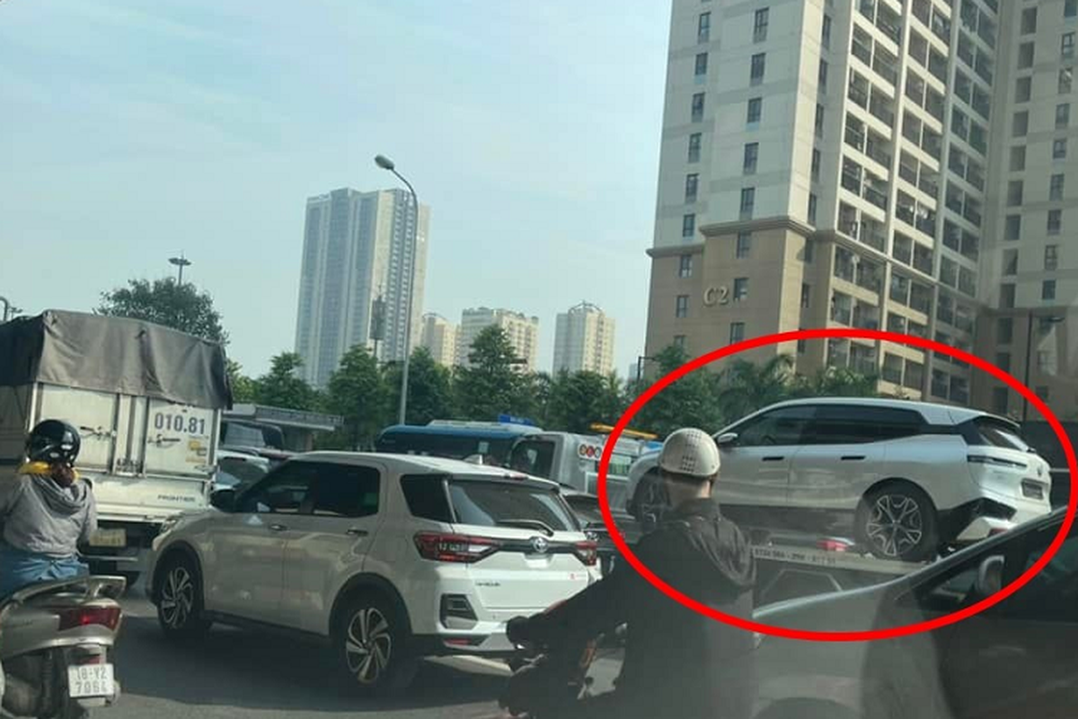BMW iX 2022 điện đầu tiên về Việt Nam của đại gia Hải Phòng BMW iX 2022 dien dau tien ve Viet Nam cua dai gia Hai Phong