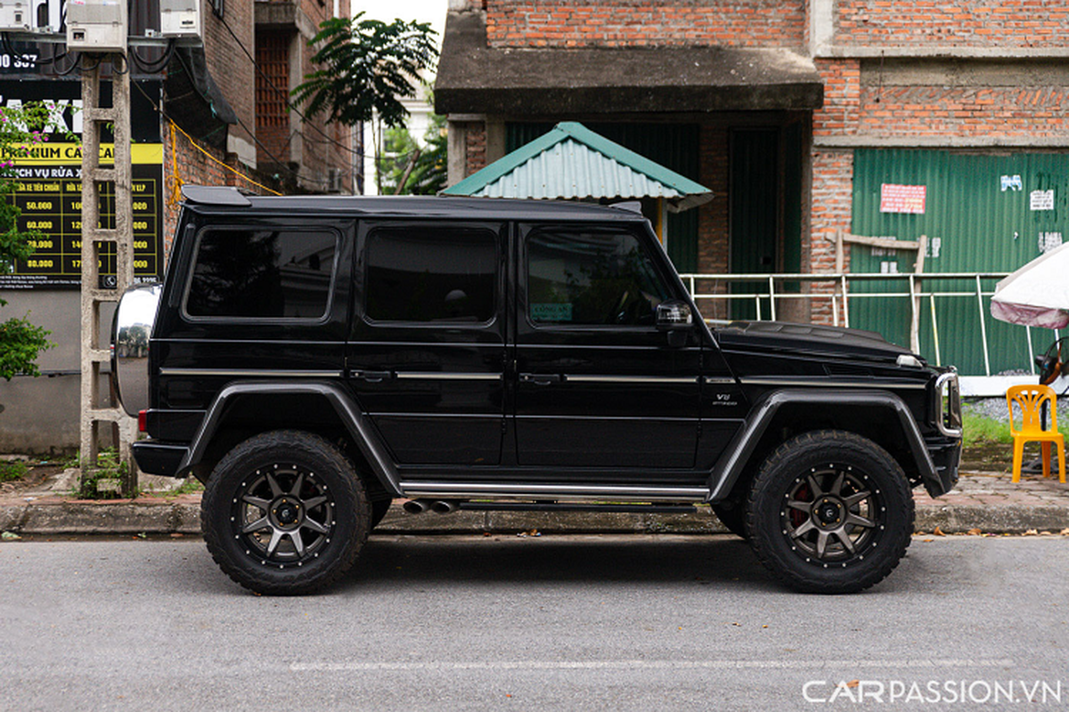 Chi tiết Mercedes-AMG G63 độ "bánh béo" hơn 800 triệu tại Hà Nội - Hình 6 Chi tiet Mercedes-AMG G63 do