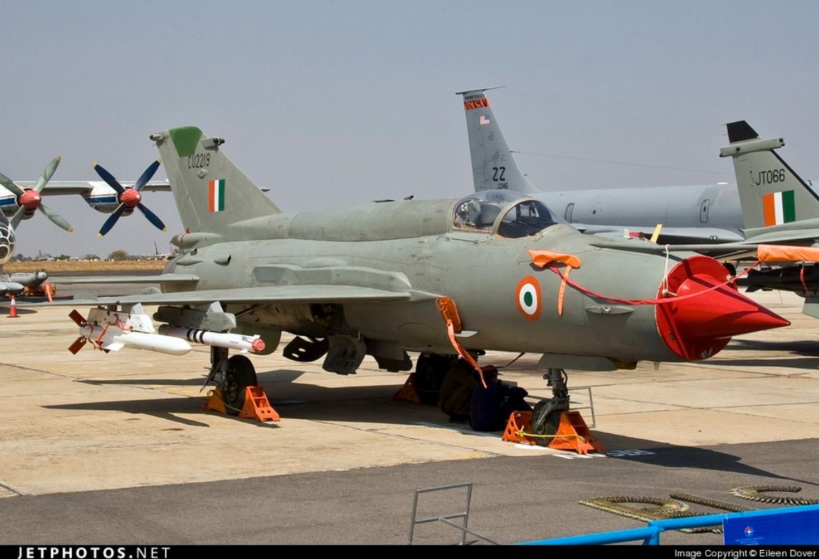 Ky tich lich su: MiG-21 An Do ban roi F-16-Hinh-14