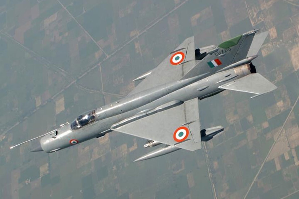 Ky tich lich su: MiG-21 An Do ban roi F-16-Hinh-4