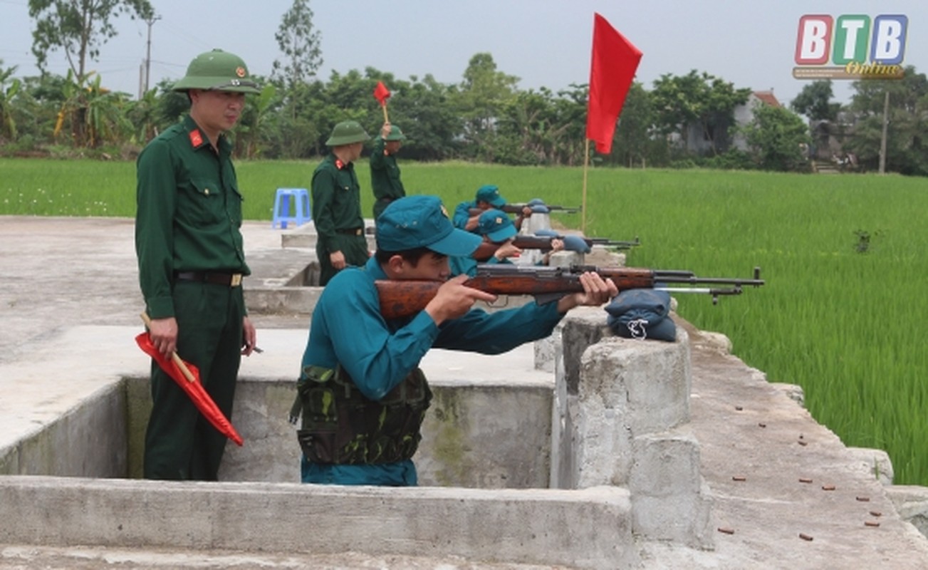 Sung truong CKC va AK-47 Lien Xo: Sinh bat phung thoi!-Hinh-11