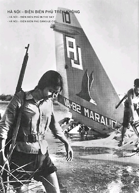 48 nam ngay chiec B-52 dau tien bi ha tren bau troi Ha Noi-Hinh-14