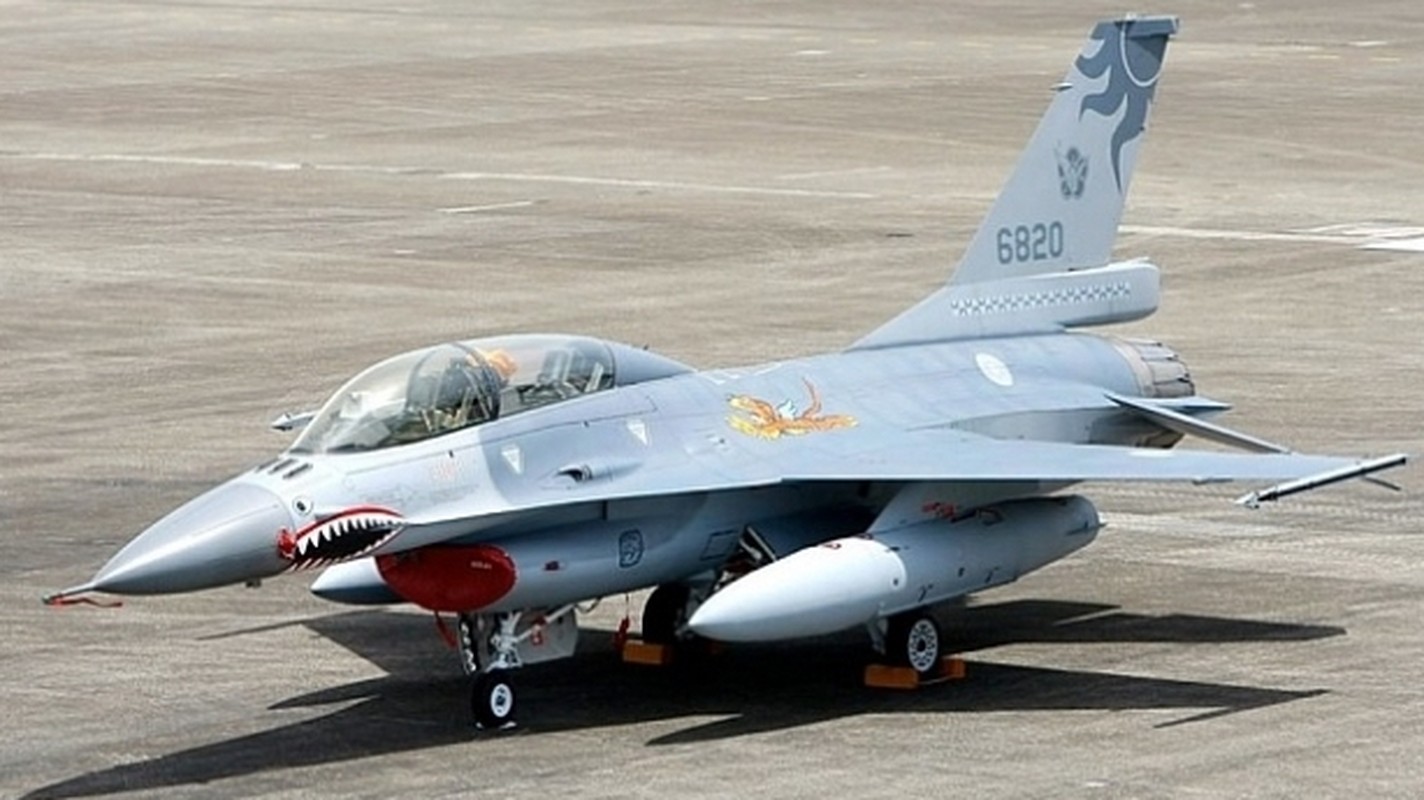 Dai Loan kich hoat Phi doi tiem kich F-16V dau tien, san sang nghenh chien-Hinh-12