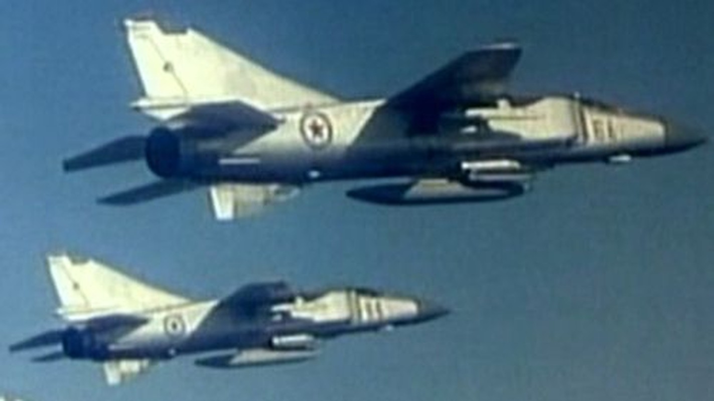 MiG-23 cua Trieu Tien doi dau F-16 Han Quoc - Ai se thang?-Hinh-19