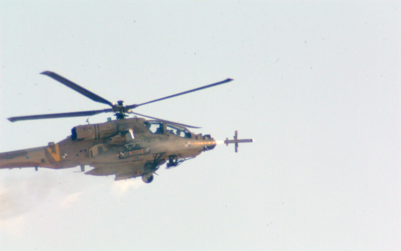 Tai sao My phai mua ten lua Israel cho truc thang AH-64 Apache?-Hinh-4