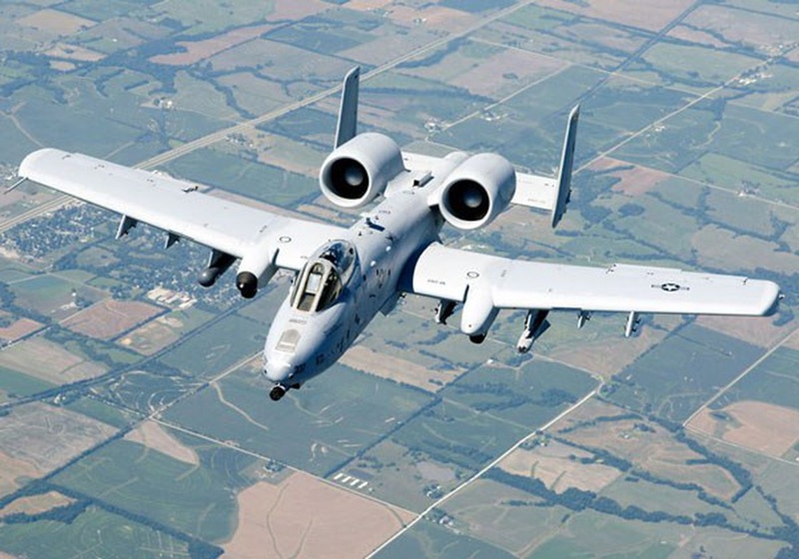 Su-25 của Nga và A-10 của Mỹ: Đâu mới là "xe tăng bay" thực sự? - Hình 5 Su-25 cua Nga va A-10 cua My: Dau moi la