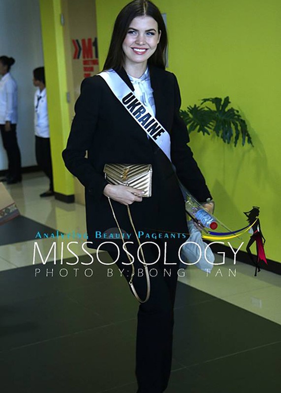 Dung nhan 12 thi sinh dep nhat truoc ban ket Miss Universe-Hinh-12