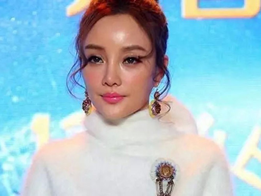 Loat scandal khien Ly Tieu Lo bi ghet nhat trong showbiz Hoa ngu-Hinh-7