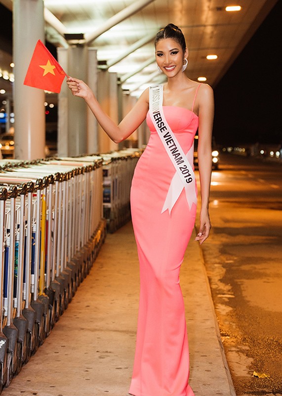 Hoang Thuy dong phat 2000 USD vi mang 12 kien hang ly thi Miss Universe-Hinh-13