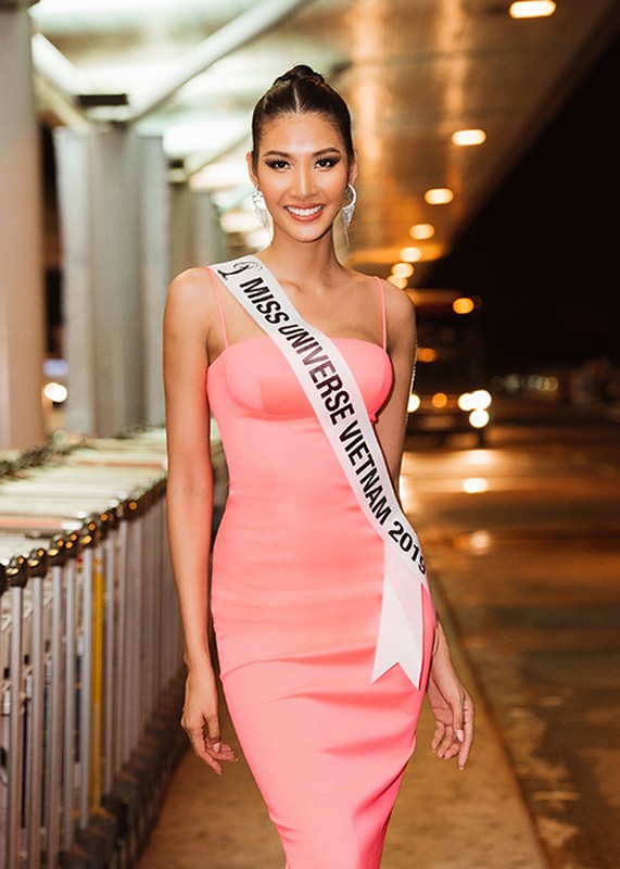 Hoang Thuy dong phat 2000 USD vi mang 12 kien hang ly thi Miss Universe-Hinh-15