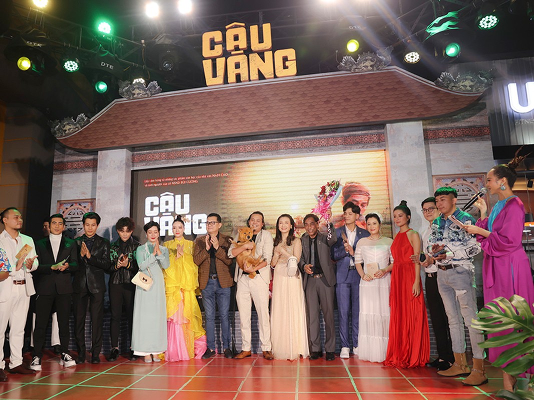 Vo chong Tang Thanh Ha du ra mat phim co Bang Di-Hinh-3