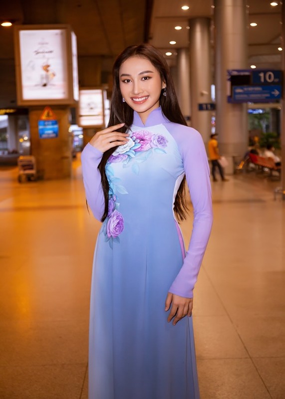 Doan Hong Trang do sac Miss Global International 2019 Karolina Kokesova-Hinh-5