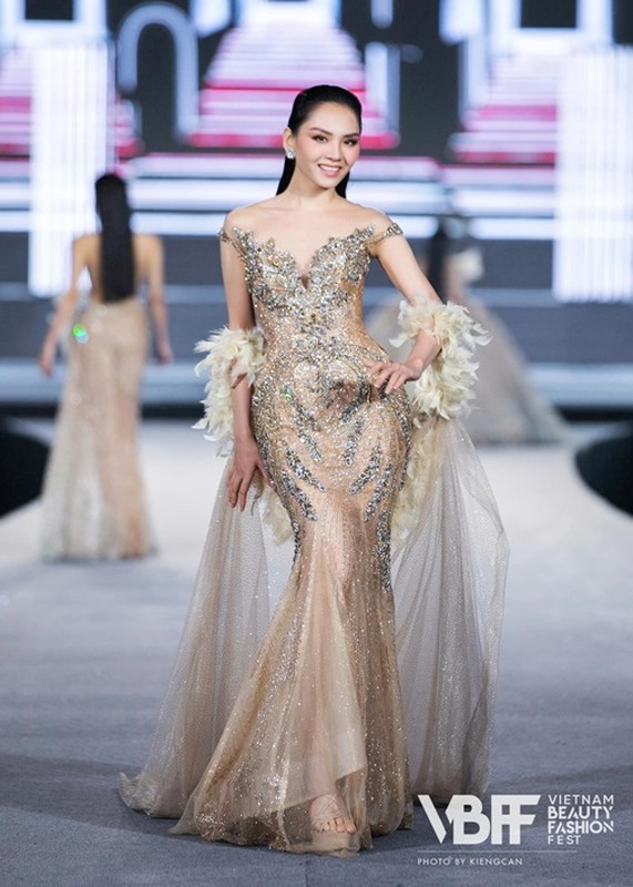 Chang duong dang quang Miss World Vietnam cua Huynh Nguyen Mai Phuong-Hinh-4