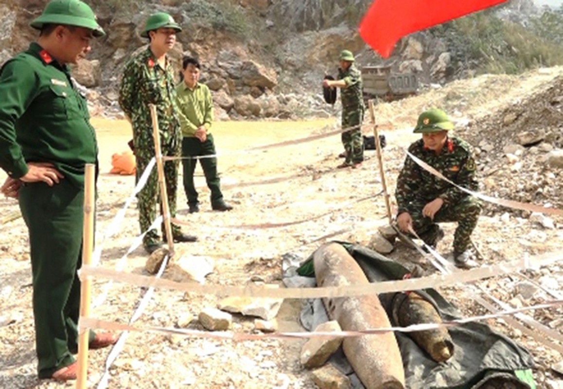 Tin nong ngay 15/12: Co giao truong tieu hoc chem trong thuong dong nghiep-Hinh-5
