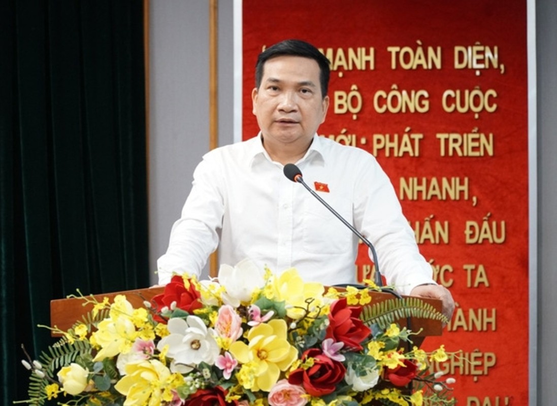 Chan dung Giam doc Cong an Tinh Dong Nai tham gia Ban Thuong vu Tinh uy-Hinh-4