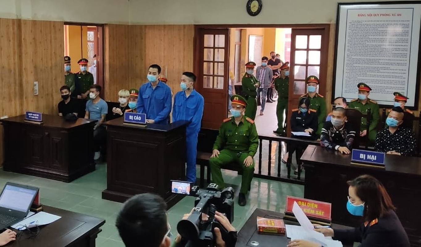 No sung ban xe Duong Minh Tuyen: Ho Van Khoa linh an