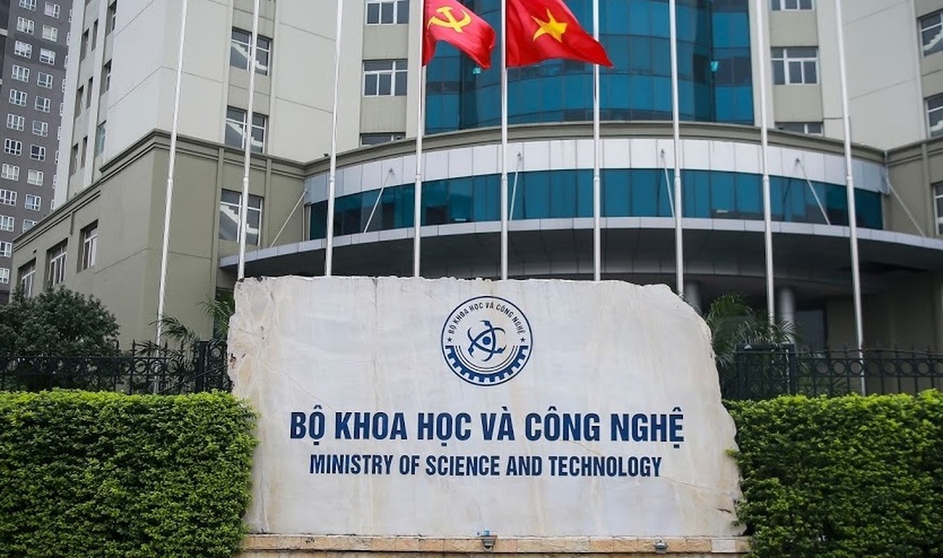 Dai an Viet A: Cuu Bo truong KH&CN Chu Ngoc Anh cung thuoc cap “tiep tay” the nao?-Hinh-4