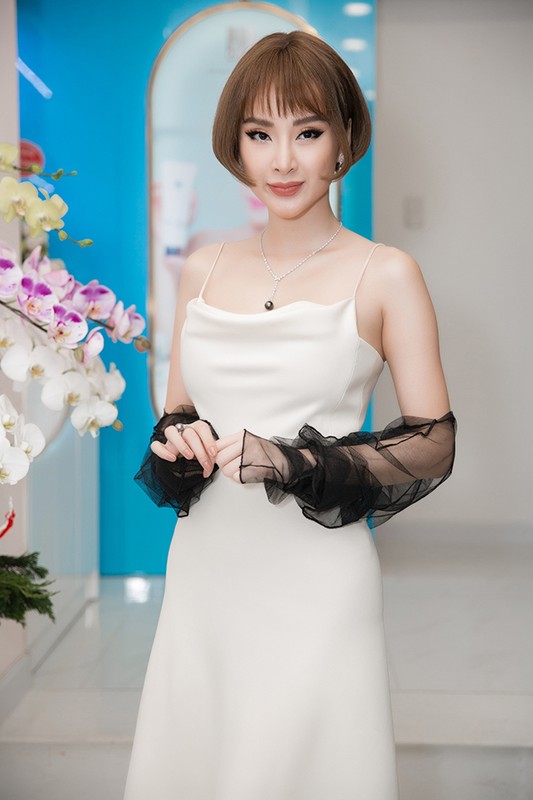 Angela Phuong Trinh dien trang suc 1,7 ty do sac cung Huong Giang-Hinh-4