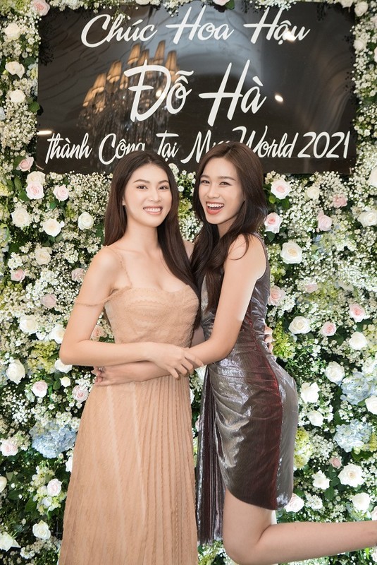 Do Thi Ha goi cam giua dan hau truoc ngay thi Miss World 2021-Hinh-7
