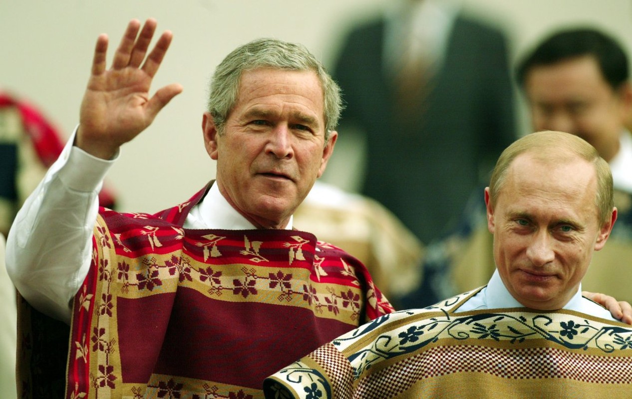 Hinh anh hai huoc kho quen ve ong George W. Bush-Hinh-4
