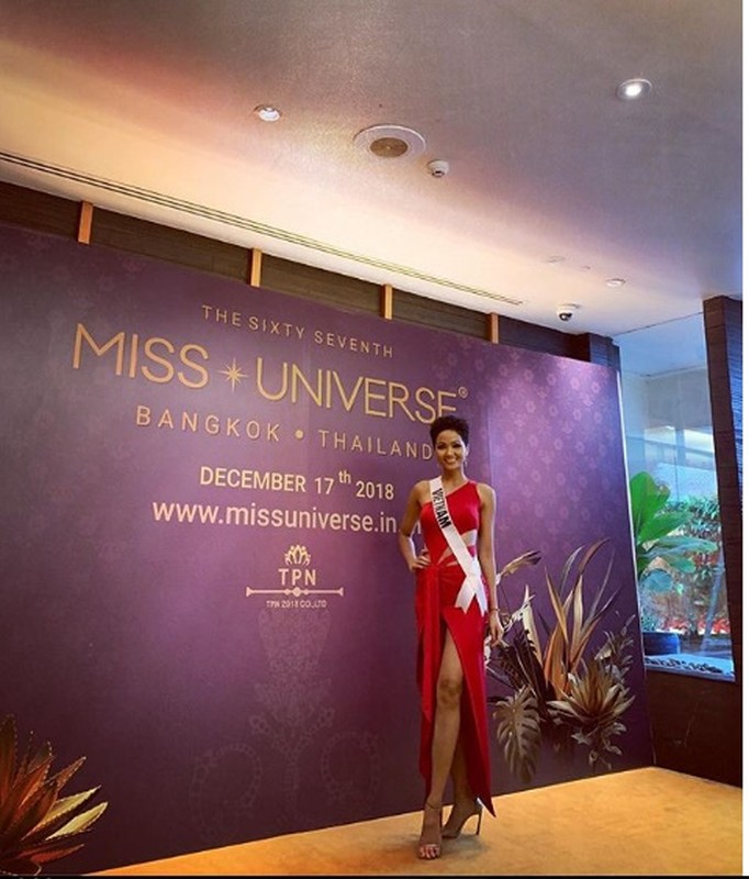 Nhung trang phuc gay an tuong cua Hoa hau H’Hen Nie tai Miss Universe 2018-Hinh-11