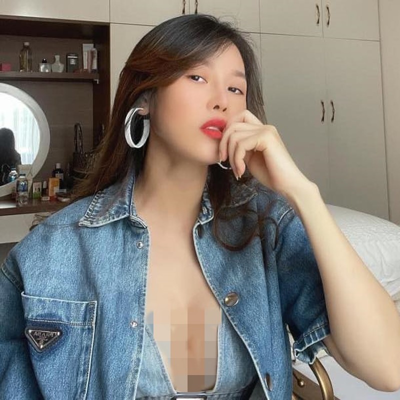 Choáng cách Quế Vân lấy lại body “bốc lửa” sau 1 tháng sinh con - Hình 6 Choang cach Que Van lay lai body “boc lua” sau 1 thang sinh con-Hinh-6