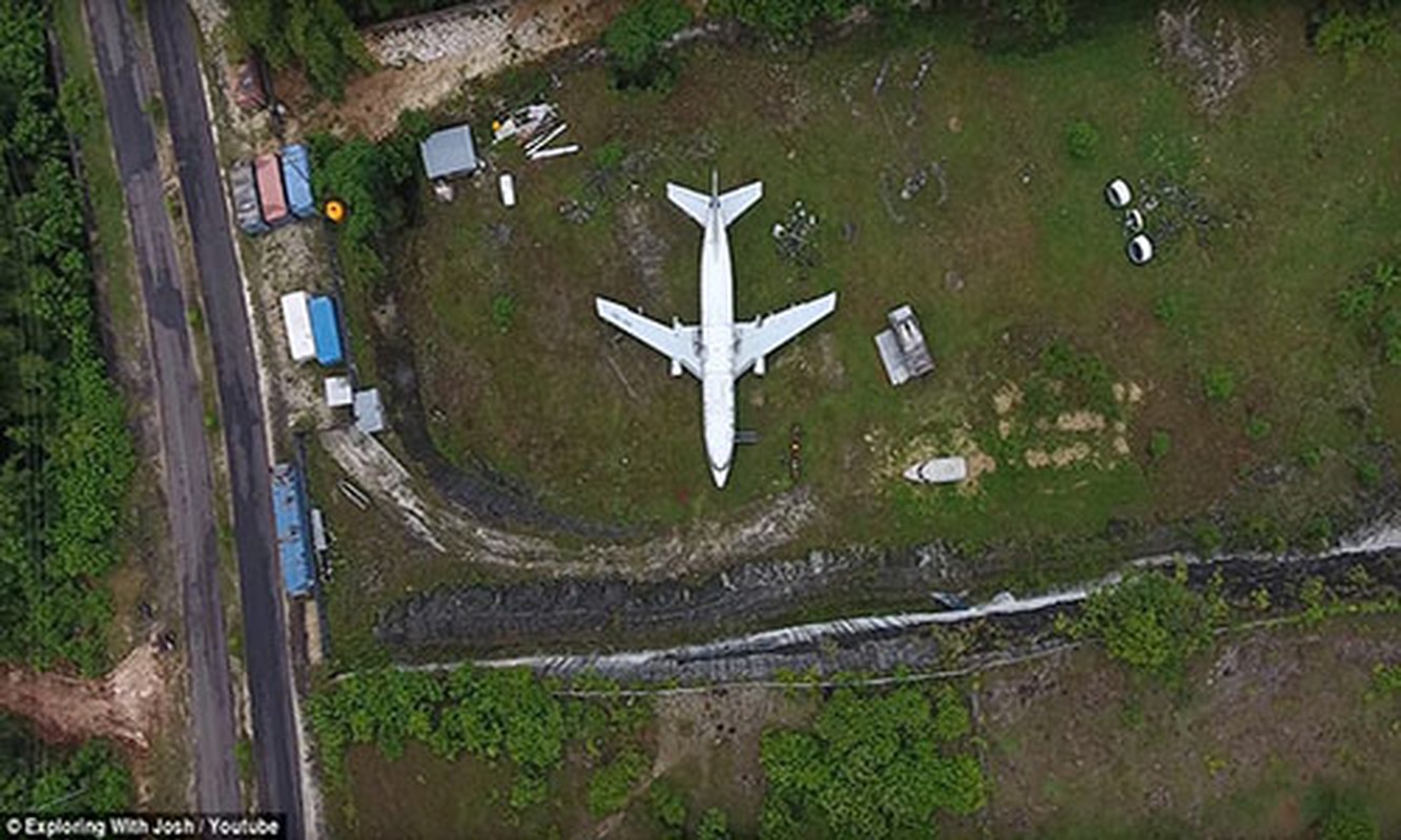 He lo bi an chiec may bay Boeing 737 bi bo hoang o Bali-Hinh-5