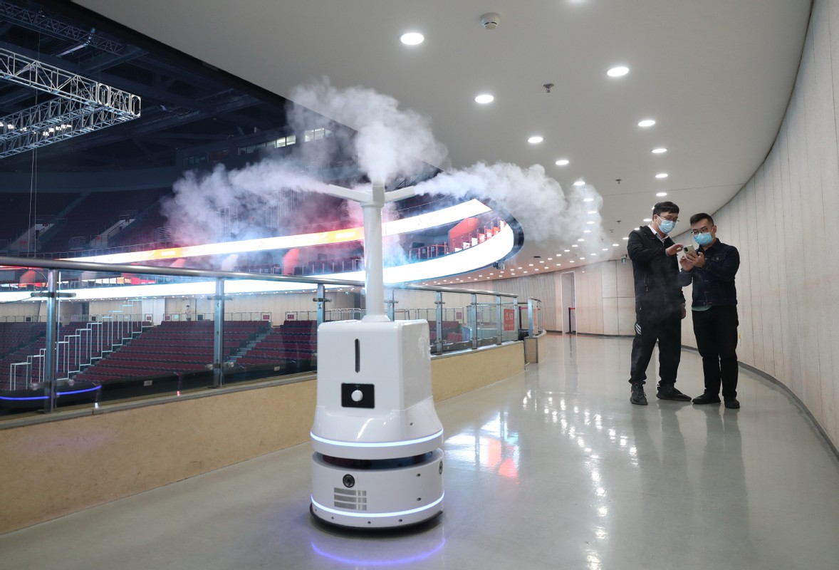Noi soi Robot sat khuan phong COVID-19 phuc vu Olympic 2022-Hinh-3