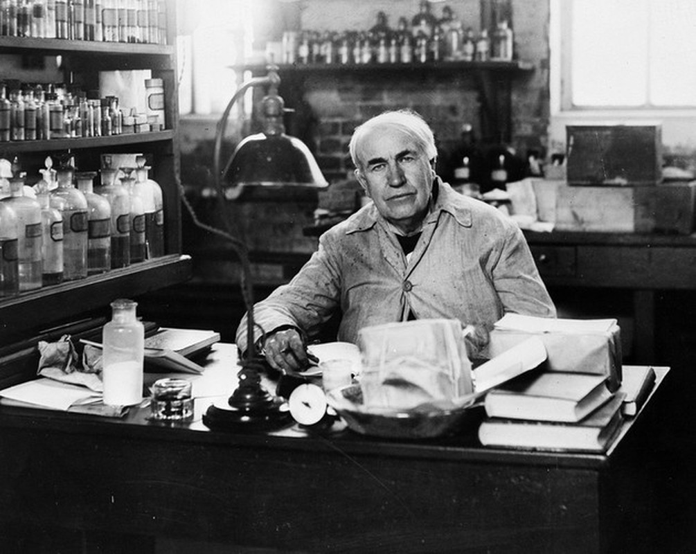 Hơi thở cuối cùng của thiên tài Thomas Edison được giữ lại thế nào? - Hình 8 Hoi tho cuoi cung cua thien tai Thomas Edison duoc giu lai the nao?-Hinh-8